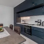 Hébergement de vacances 3 Bedroom Cozy In