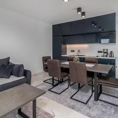 Holiday home 3 Bedroom Cozy In