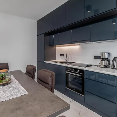 Holiday home 3 Bedroom Cozy In